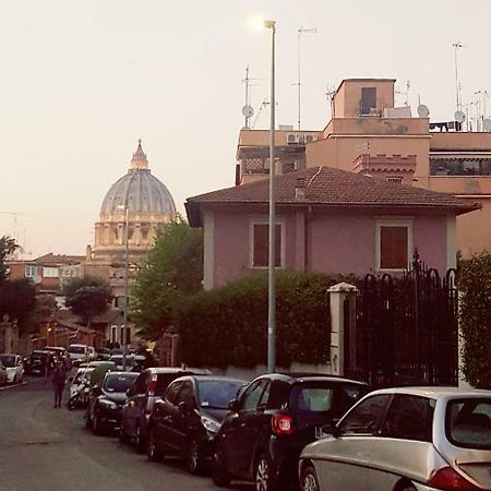 Апартаменты Un Bellissimo Nido A S.Pietro Рим Экстерьер фото